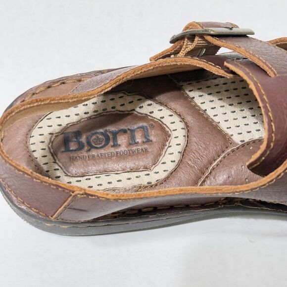 BORN Mens Elbek Fisherman Closed Toe Sandals Sz 13M Brown Buckle Outdoors Clean! main image 9